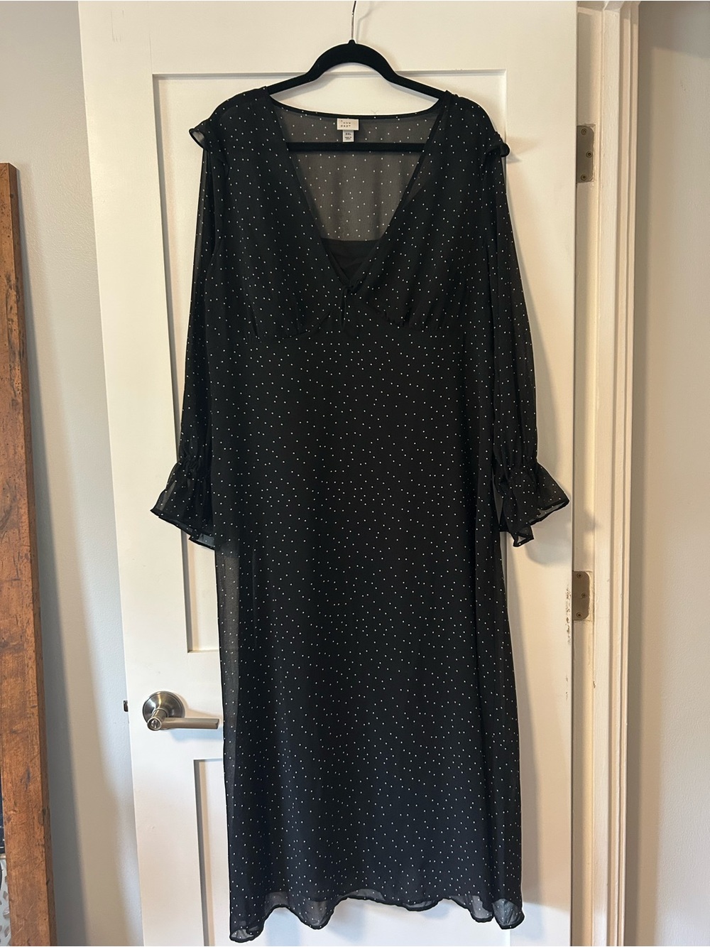 Black Polka Dot Long Sleeve V-Neck Dress
